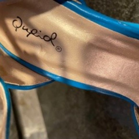 Quipid Turquiose T-Strap wrap around ankle heels - Picture 4 of 8